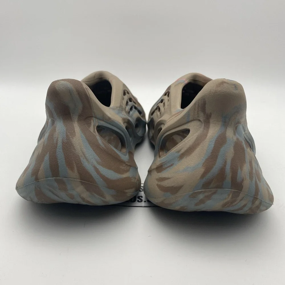 adidas size yeezy